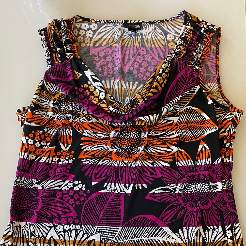 Polyester knit sleeveless top